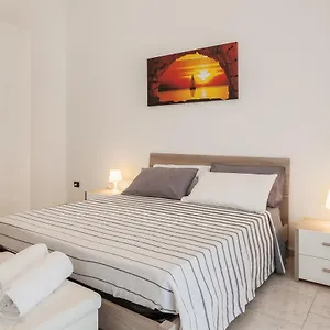 San Nicola Trilocali Vgm Apartament